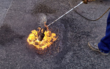 Chafford Hundred flat roofing repairs